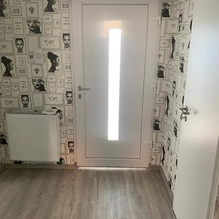 Joanna - * 魏因海姆